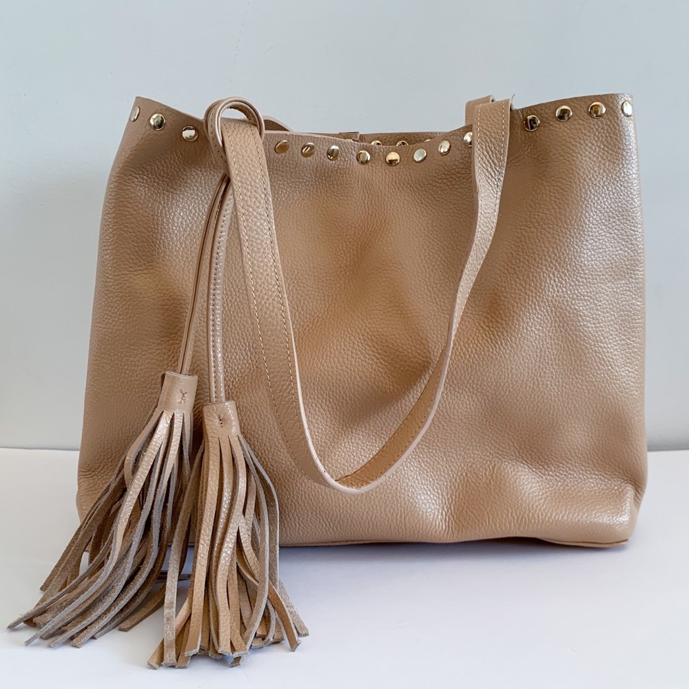 Leather Tassel Tote Bag in Tan